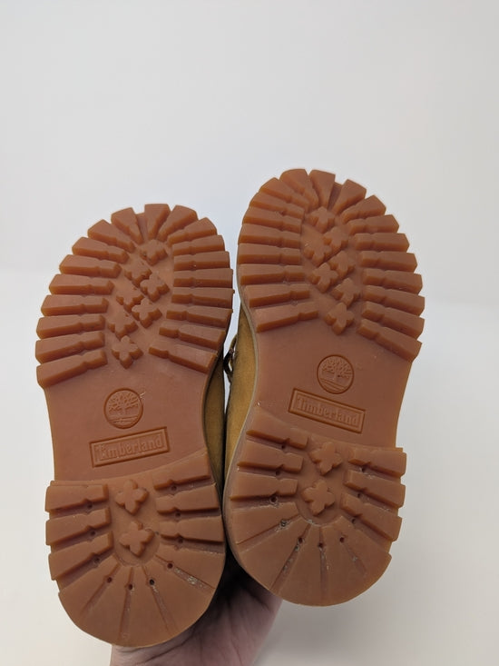 Timberland Lace-Up Suede Boots in wheat, shoe size 8.5, photo 6 of 8